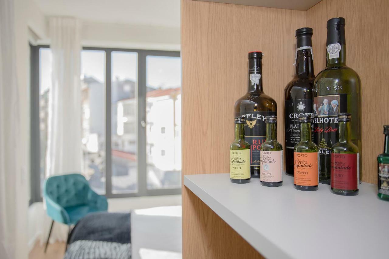 Liiiving In Porto I Bright Light Studio Екстериор снимка